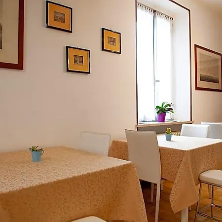 La Corte Nocleg ze śniadaniem 3*