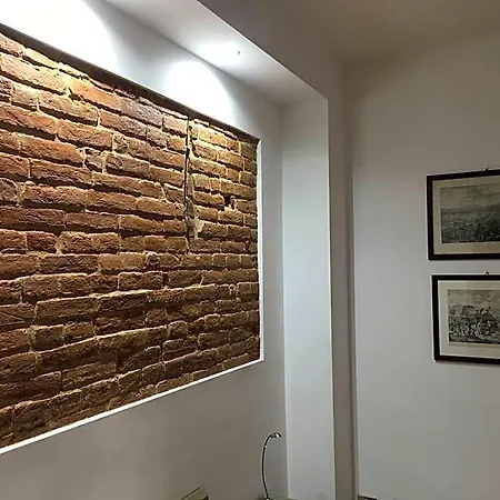 La Corte 3*