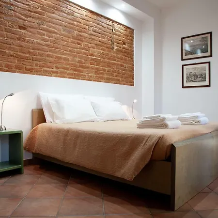 Couette-café La Corte 2*